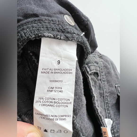 New Garage Denim Black Slouchy Baggy Jeans Size 32 Distressed - Picture 12 of 15